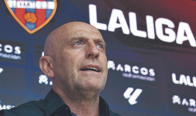 莱万特主帅回忆2004年马德里爆炸案：那简直是人间地狱